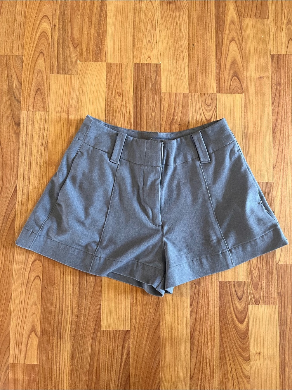 American Eagle Women’s High-Waist Gray Tailored Shorts